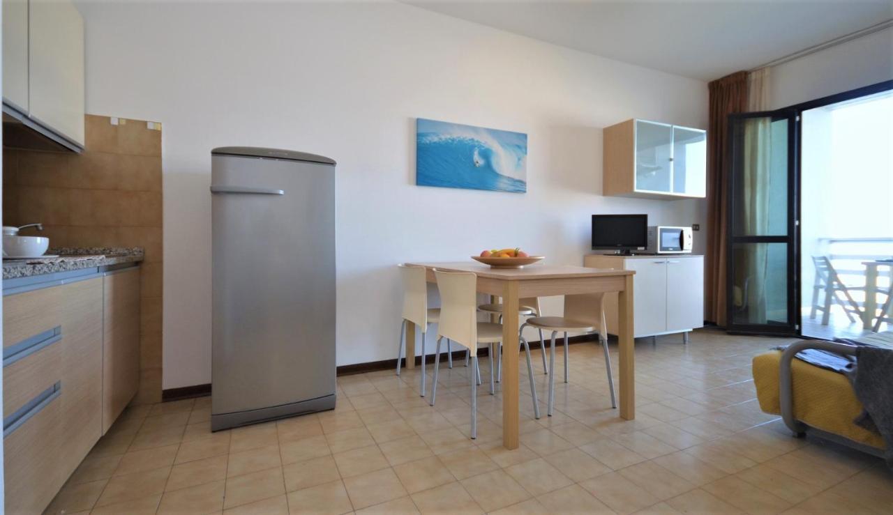 Residenza Olimpo Apartment Lignano Sabbiadoro Exterior photo